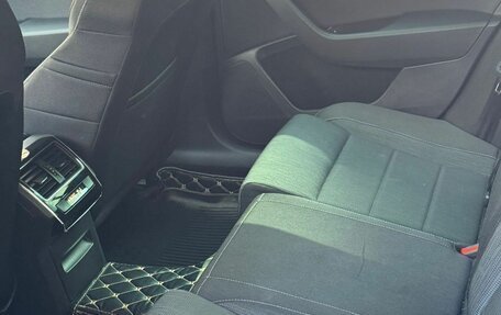 Skoda Superb III рестайлинг, 2019 год, 1 600 000 рублей, 8 фотография