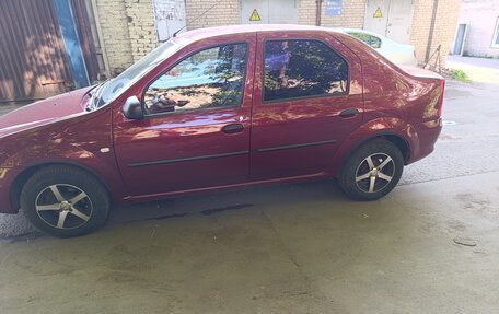 Renault Logan I, 2010 год, 380 000 рублей, 7 фотография