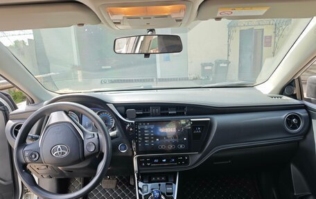 Toyota Corolla, 2019 год, 1 900 000 рублей, 17 фотография