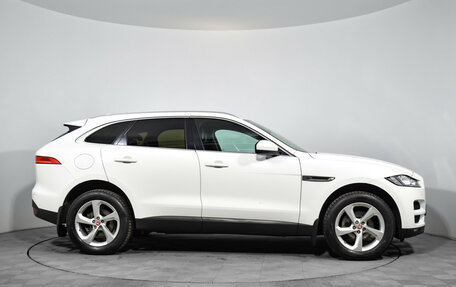 Jaguar F-Pace, 2017 год, 2 279 898 рублей, 4 фотография