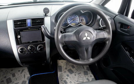 Mitsubishi Colt VI рестайлинг, 2004 год, 449 000 рублей, 14 фотография