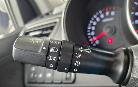 KIA Rio III рестайлинг, 2017 год, 1 080 000 рублей, 10 фотография