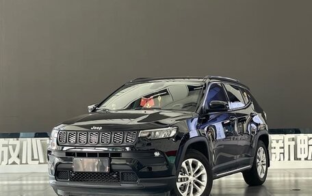 Jeep Compass II, 2021 год, 1 275 000 рублей, 1 фотография