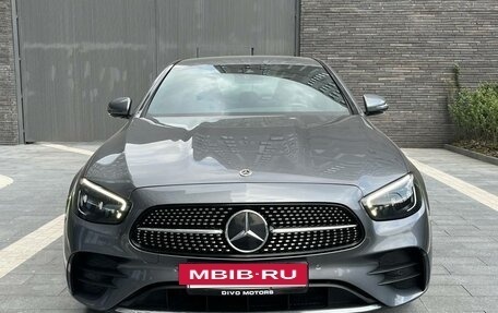 Mercedes-Benz E-Класс, 2021 год, 4 850 000 рублей, 2 фотография