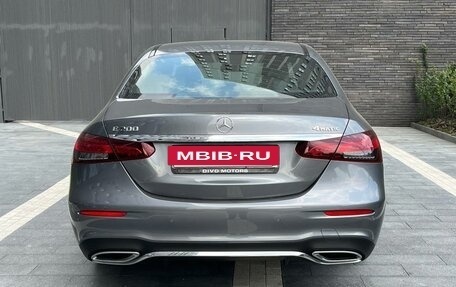Mercedes-Benz E-Класс, 2021 год, 4 850 000 рублей, 5 фотография