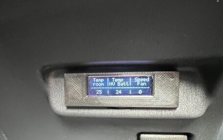 Toyota Prius, 2012 год, 1 420 000 рублей, 26 фотография