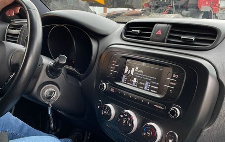 KIA Soul II рестайлинг, 2019 год, 1 790 000 рублей, 5 фотография