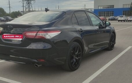Toyota Camry, 2018 год, 2 295 000 рублей, 4 фотография
