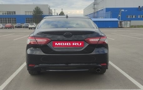 Toyota Camry, 2018 год, 2 295 000 рублей, 6 фотография