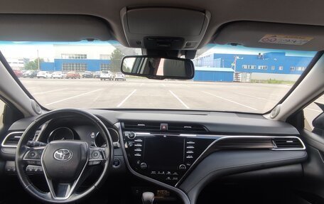 Toyota Camry, 2018 год, 2 295 000 рублей, 9 фотография
