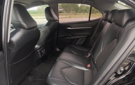 Toyota Camry, 2018 год, 2 295 000 рублей, 13 фотография