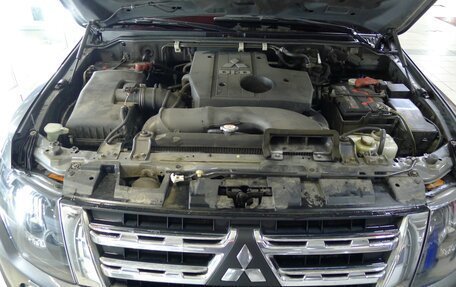 Mitsubishi Pajero IV, 2012 год, 2 100 000 рублей, 16 фотография