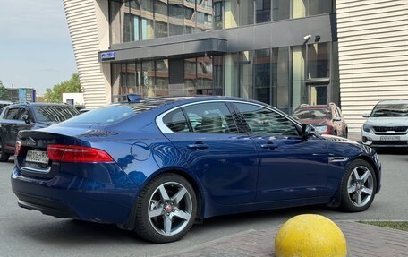 Jaguar XE I рестайлинг, 2016 год, 2 200 000 рублей, 7 фотография