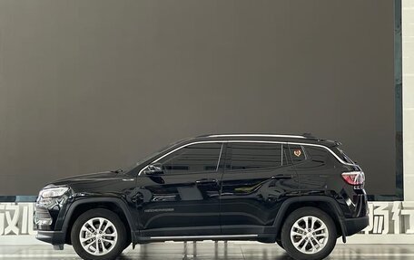 Jeep Compass II, 2021 год, 1 275 000 рублей, 2 фотография