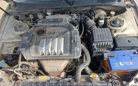 Hyundai Sonata IV рестайлинг, 2005 год, 550 000 рублей, 10 фотография