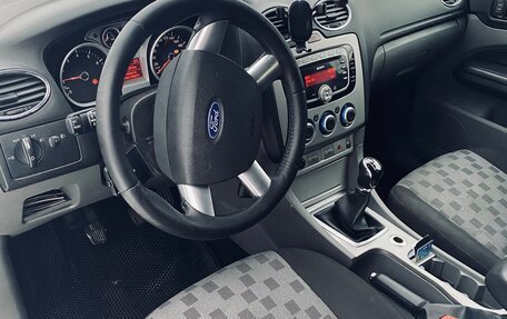 Ford Focus II рестайлинг, 2009 год, 400 000 рублей, 1 фотография