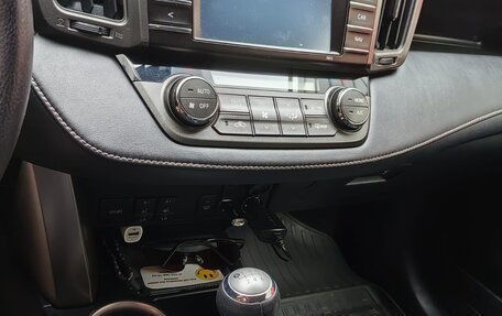Toyota RAV4, 2013 год, 2 250 000 рублей, 13 фотография