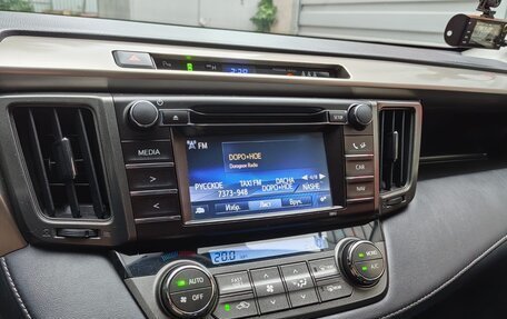 Toyota RAV4, 2013 год, 2 250 000 рублей, 12 фотография