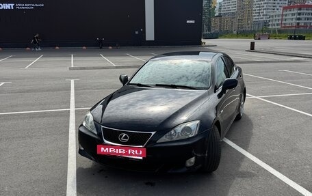 Lexus IS II рестайлинг 2, 2006 год, 1 030 000 рублей, 2 фотография