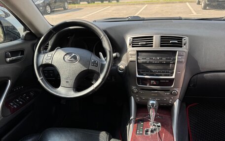 Lexus IS II рестайлинг 2, 2006 год, 1 030 000 рублей, 20 фотография