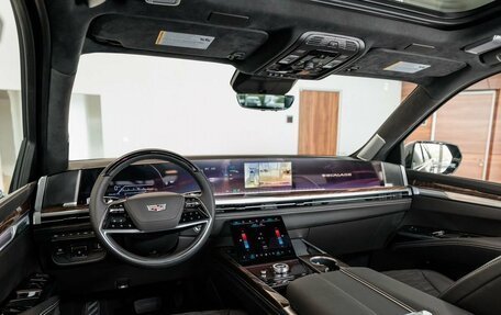 Cadillac Escalade V, 2025 год, 24 290 000 рублей, 11 фотография