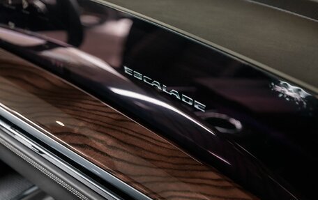 Cadillac Escalade V, 2025 год, 24 290 000 рублей, 15 фотография