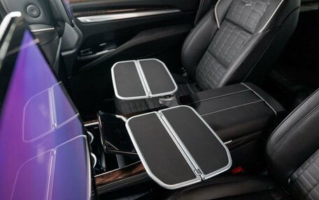 Cadillac Escalade V, 2025 год, 24 290 000 рублей, 27 фотография