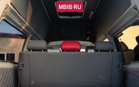 Volkswagen Transporter T5 рестайлинг, 2007 год, 620 000 рублей, 9 фотография