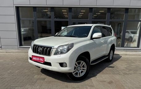 Toyota Land Cruiser Prado 150 рестайлинг 2, 2010 год, 2 250 000 рублей, 1 фотография
