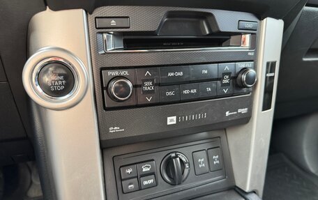 Toyota Land Cruiser Prado 150 рестайлинг 2, 2010 год, 2 250 000 рублей, 17 фотография