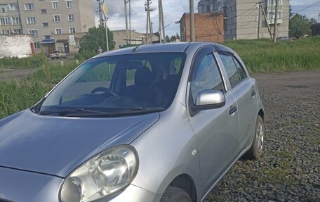 Nissan March IV, 2011 год, 550 000 рублей, 2 фотография