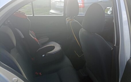 Nissan March IV, 2011 год, 550 000 рублей, 7 фотография