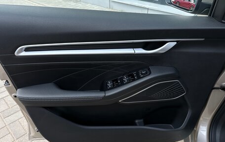 Geely Emgrand, 2023 год, 1 699 000 рублей, 8 фотография