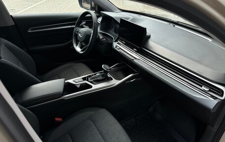 Geely Emgrand, 2023 год, 1 699 000 рублей, 18 фотография