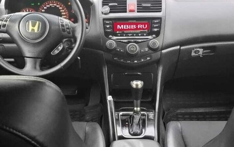 Honda Accord VII рестайлинг, 2007 год, 900 000 рублей, 17 фотография