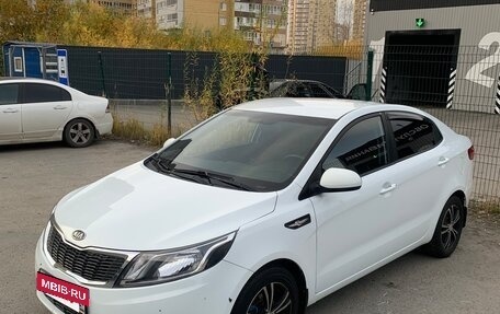 KIA Rio III рестайлинг, 2012 год, 685 000 рублей, 3 фотография