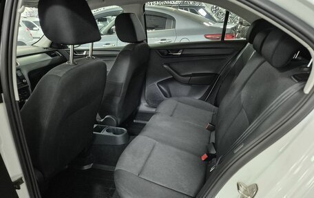 Skoda Rapid I, 2018 год, 1 349 000 рублей, 9 фотография