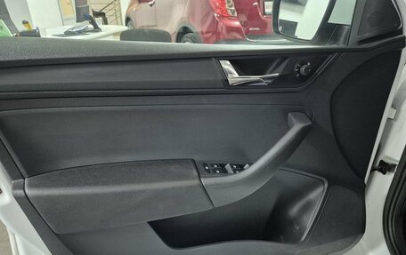 Skoda Rapid I, 2018 год, 1 349 000 рублей, 14 фотография
