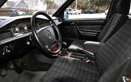 Mercedes-Benz 190 (W201), 1991 год, 1 500 000 рублей, 9 фотография