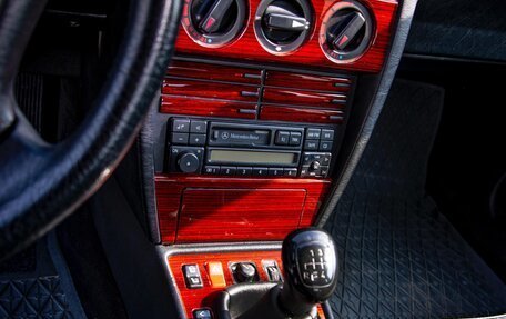 Mercedes-Benz 190 (W201), 1991 год, 1 500 000 рублей, 14 фотография