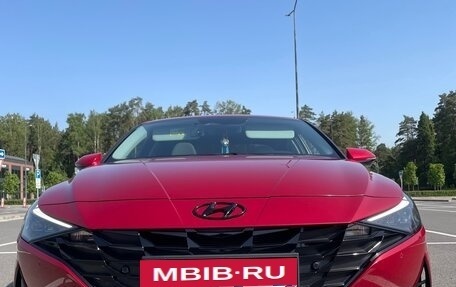 Hyundai Avante, 2021 год, 2 250 000 рублей, 5 фотография