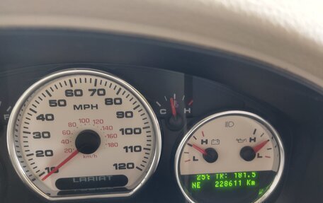 Ford F-150 XIII, 2006 год, 2 000 000 рублей, 12 фотография