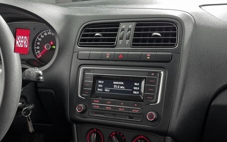 Volkswagen Polo VI (EU Market), 2019 год, 1 099 000 рублей, 18 фотография