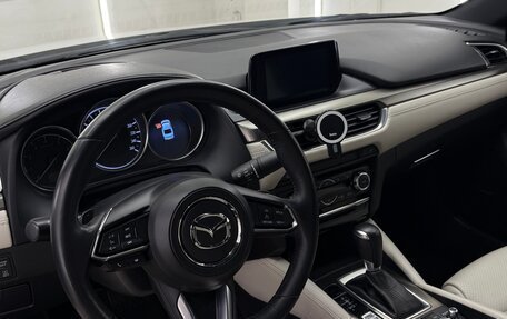Mazda 6, 2017 год, 2 550 000 рублей, 10 фотография