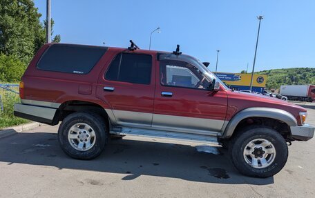 Toyota Hilux Surf III рестайлинг, 1990 год, 800 000 рублей, 3 фотография