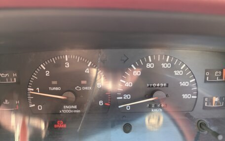 Toyota Hilux Surf III рестайлинг, 1990 год, 800 000 рублей, 14 фотография
