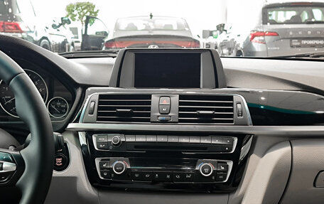 BMW 3 серия, 2015 год, 1 990 000 рублей, 19 фотография