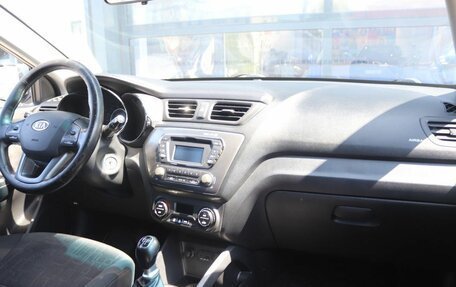 KIA Rio III рестайлинг, 2012 год, 819 000 рублей, 14 фотография