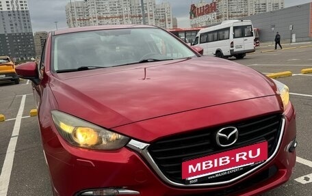 Mazda 3, 2018 год, 1 600 000 рублей, 2 фотография