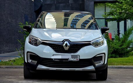 Renault Kaptur I рестайлинг, 2016 год, 1 499 000 рублей, 1 фотография